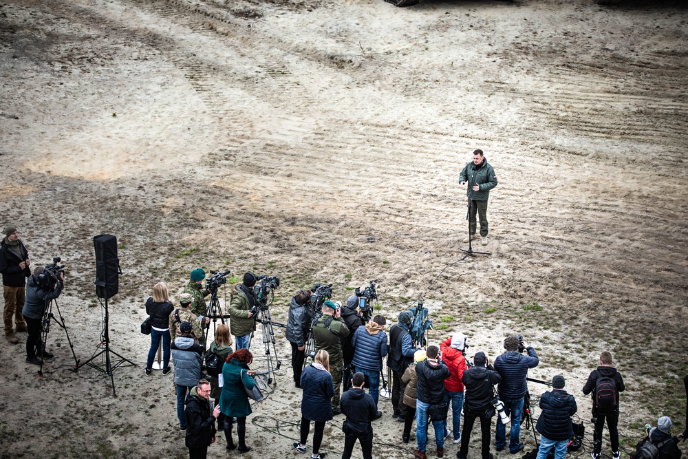 Live-Fire Demonstration for Polish Minister of Defense