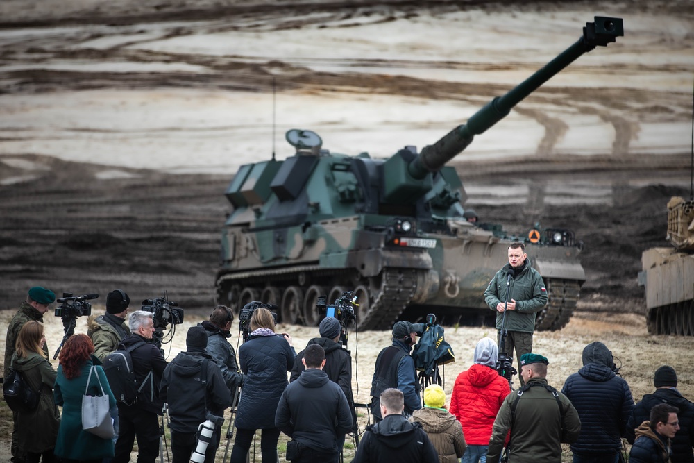 Live-Fire Demonstration for Polish Minister of Defense