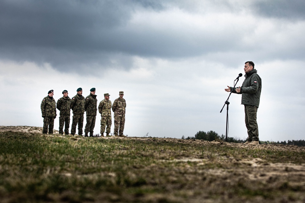 Live-Fire Demonstration for Polish Minister of Defense