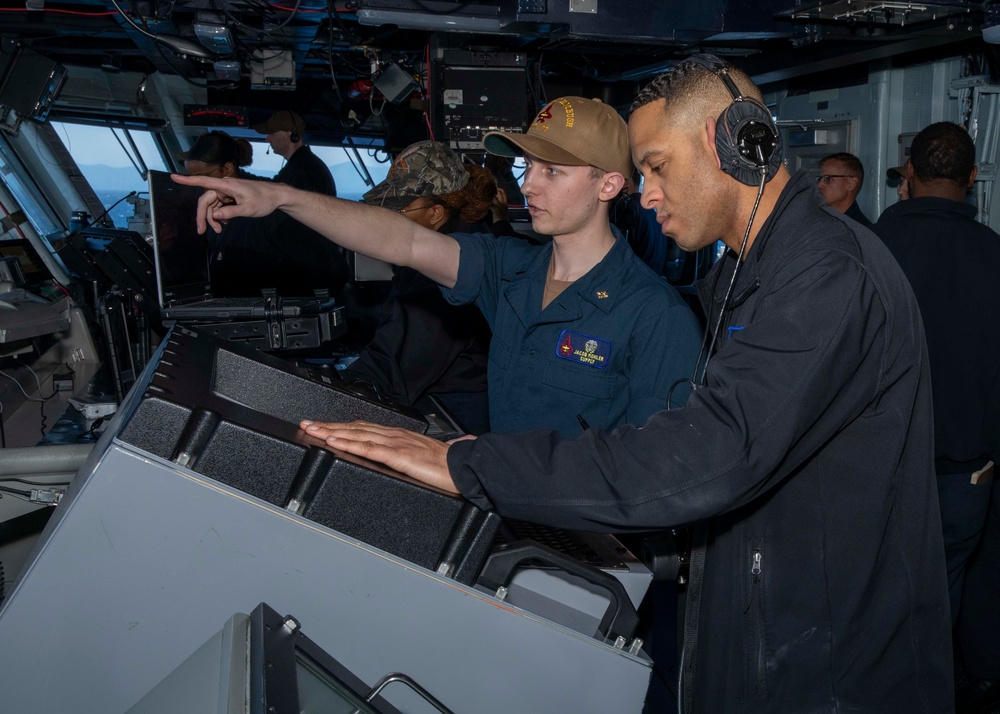 USS George H.W. Bush (CVN 77) Transits Strait of Gibraltar