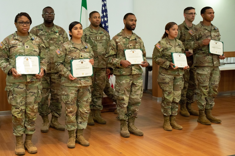G4 hosts quarterly awards ceremony