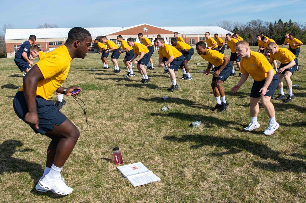 Recruits physically train at US Navy Recruit Training Command