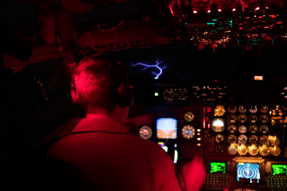 B-1 Lancers fly within CENTCOM AOR