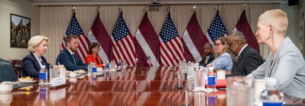 Secretary Austin hosts Latvian Defense Minister Ināra Mūrniece