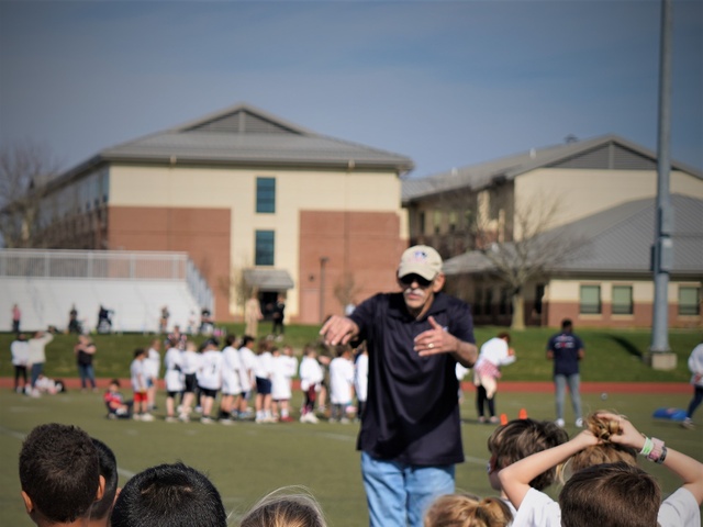 New England Patriots Alumni Put On Football Clinic At NS Newport