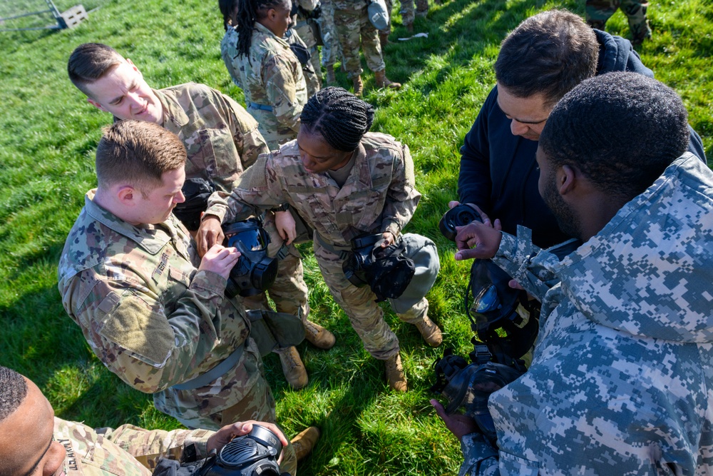 HHC and B Co AFNORTH Bn Mask Confidence Training