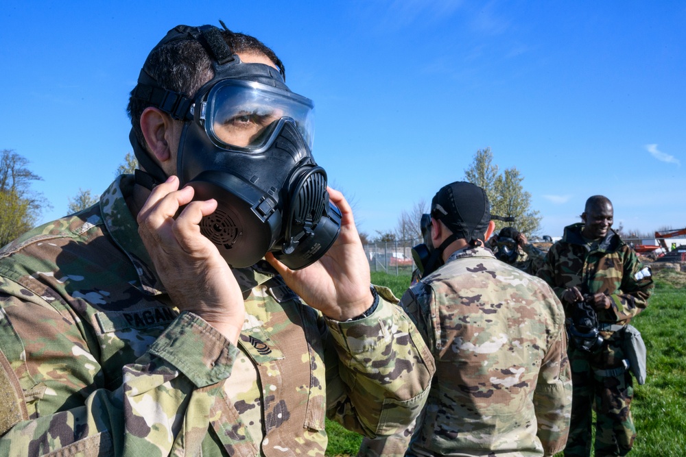 HHC and B Co AFNORTH Bn Mask Confidence Training