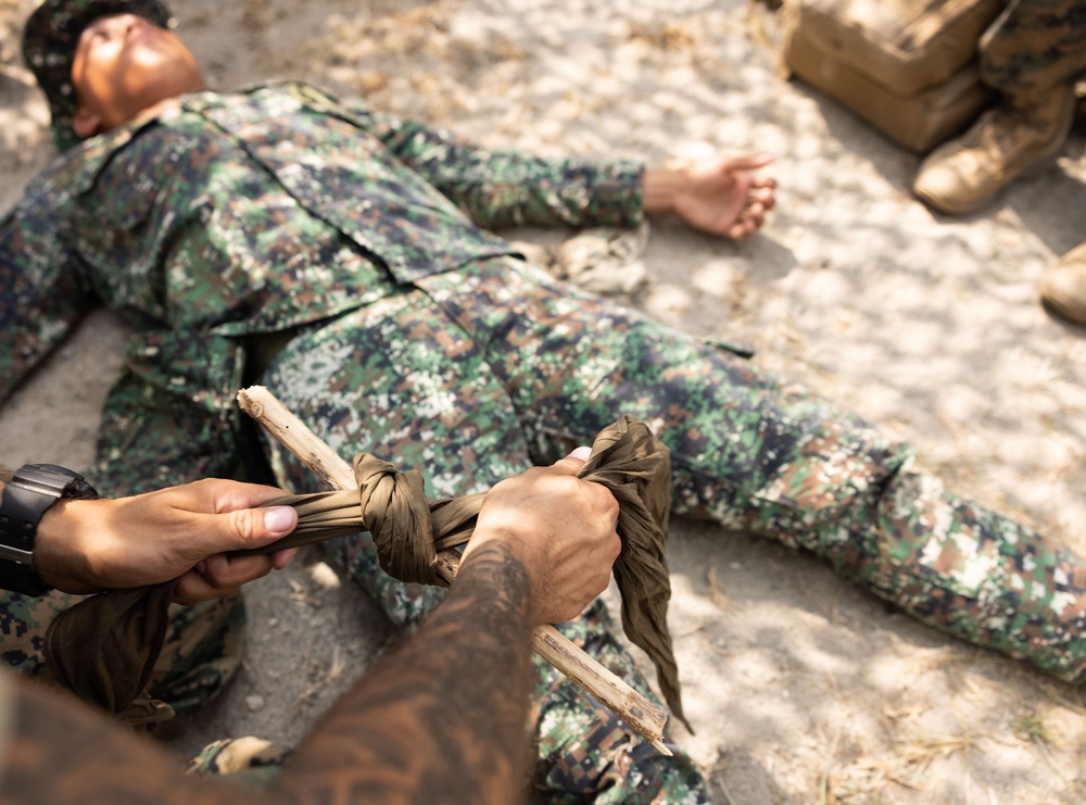 Balikatan 23 | U.S. Navy Corpsmen, Philippine Marines practice TCCC in Santa Juliana, Philippines