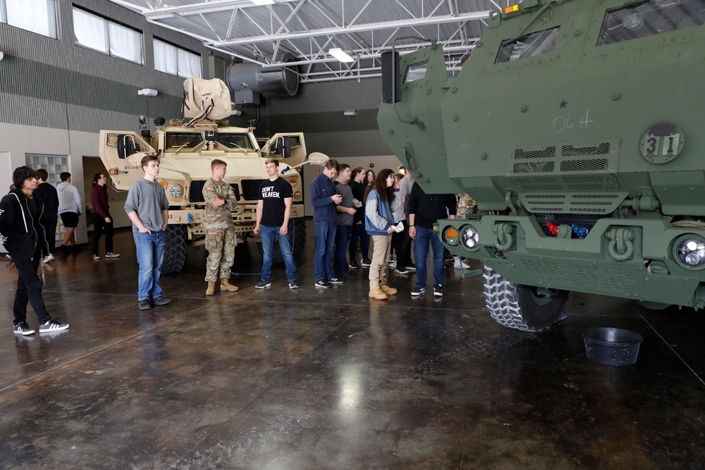 Tennessee National Guard Hosts Career Day
