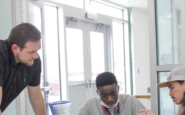 NSWCPD Co-Hosts 18th Annual Greater Philadelphia SeaPerch Challenge with Temple University