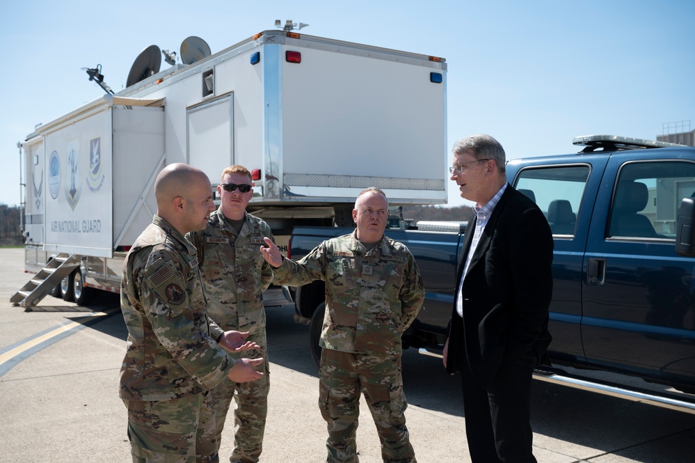 ANG Director Visits 171st Air Refueling Wing