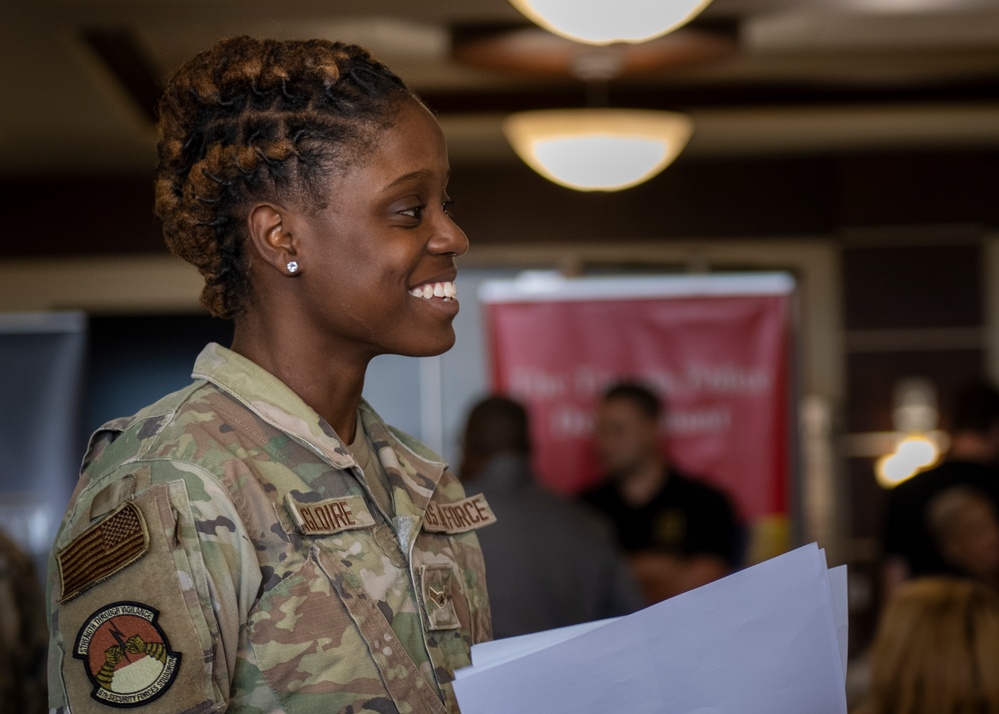 MacDill career fair invites over 70 employers to meet servicemembers, civilians and spouses