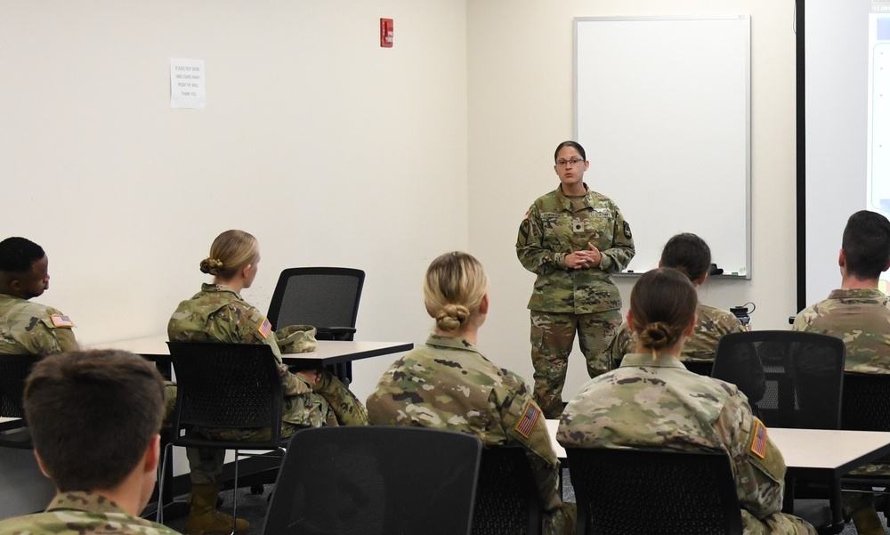 Auburn ROTC Visit to USAACE