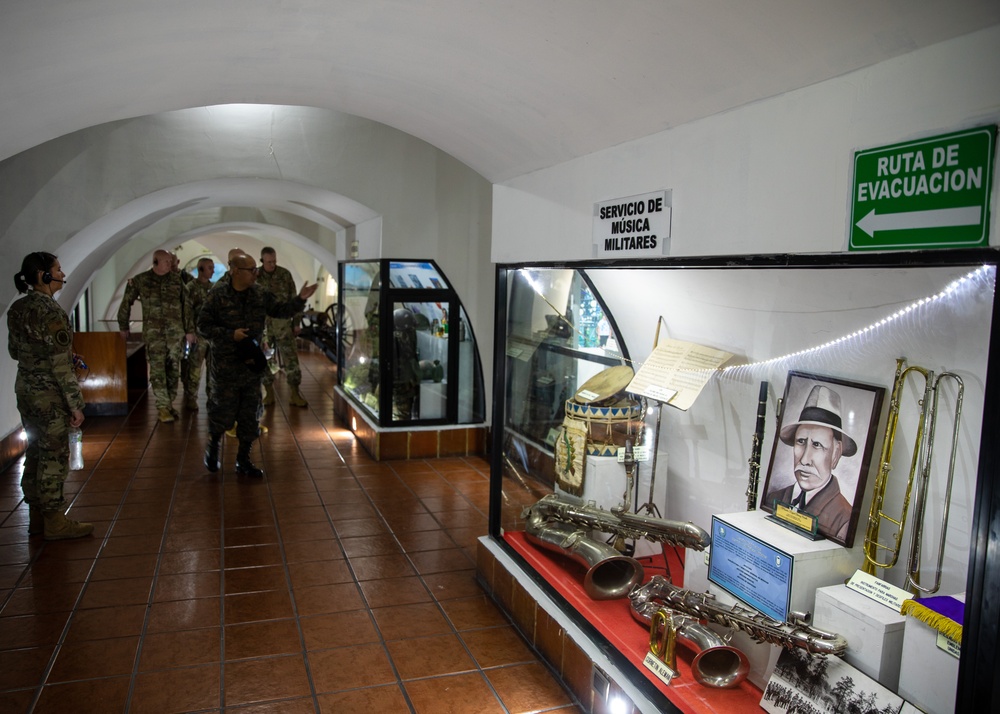 Ark. TAG Tours Guatemalan Army Museum