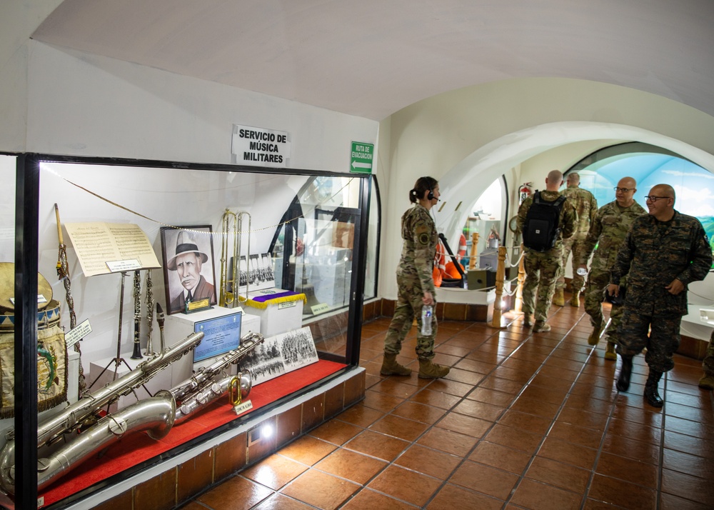 Ark. TAG Tours Guatemalan Army Museum