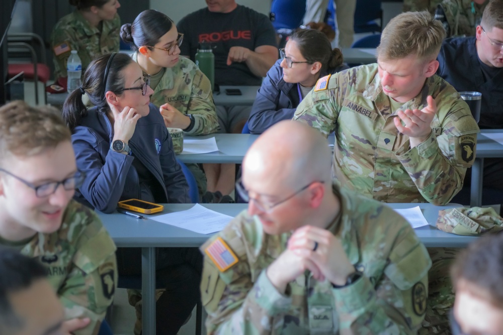 BACH IPAP Soldiers Conduct Chest Trauma Training