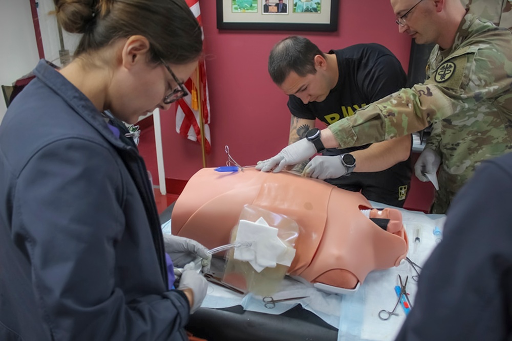 BACH IPAP Soldiers Conduct Chest Trauma Training