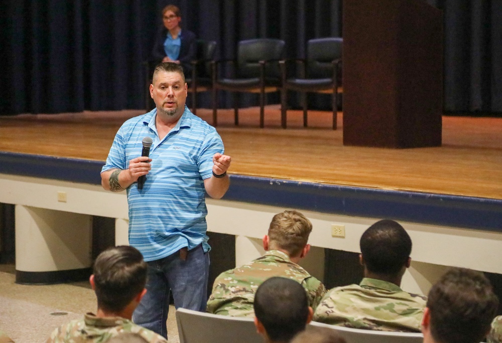 Heath Phillips speaks at Fort Campbell