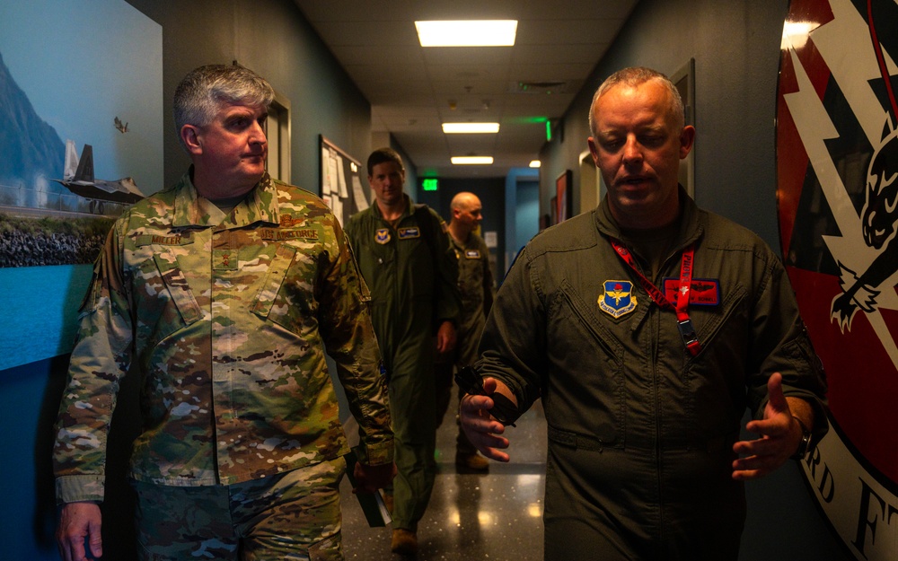 Major General Miller visits  Luke AFB to discuss pilot retention