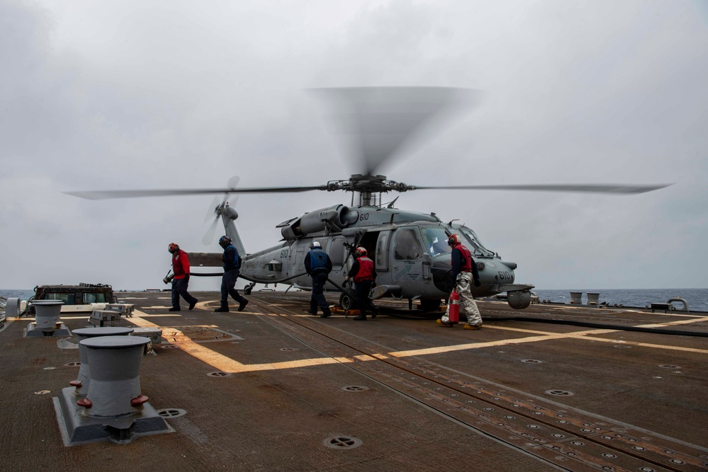 Wayne E. Meyer Conducts Flight Operations