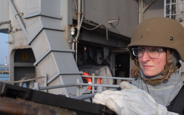 IKE Conducts Maintenance in Naval Station Norfolk