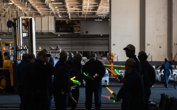 IKE Conducts Maintenance in Naval Station Norfolk