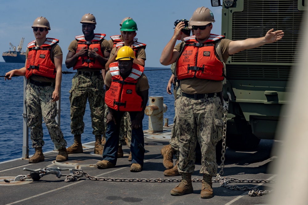 Balikatan 23 | USNS Dahl offloads equipment at Casiguran Bay