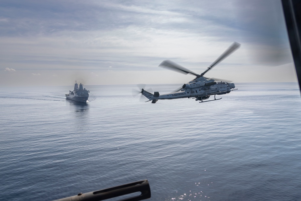 13th MEU VMM 362 Aerial Gun Shoot