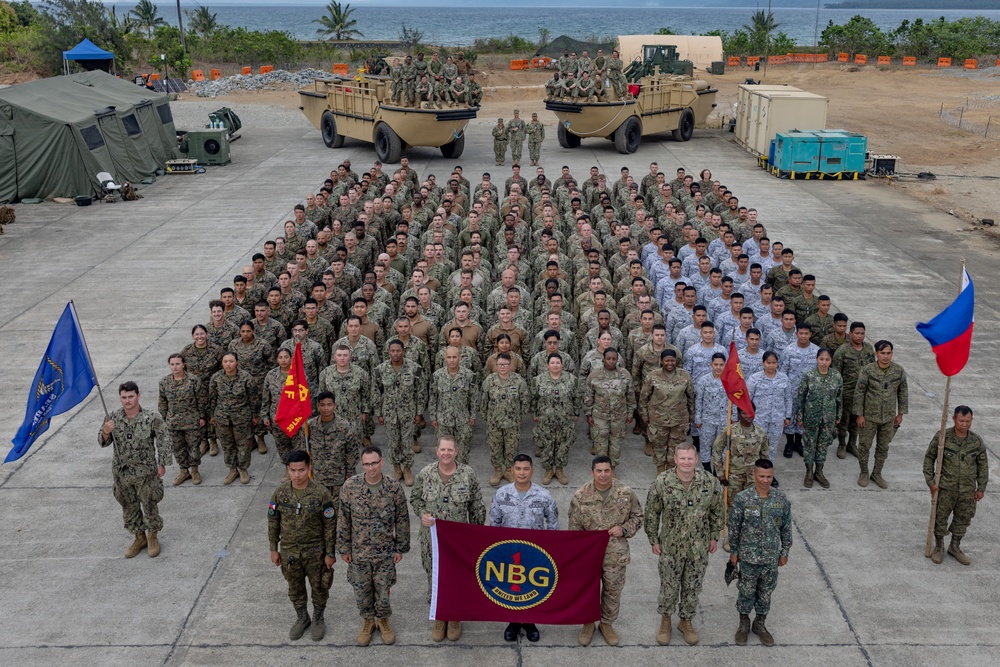 Balikatan 23 | U.S. and Philippine service members CJLOTS group photo