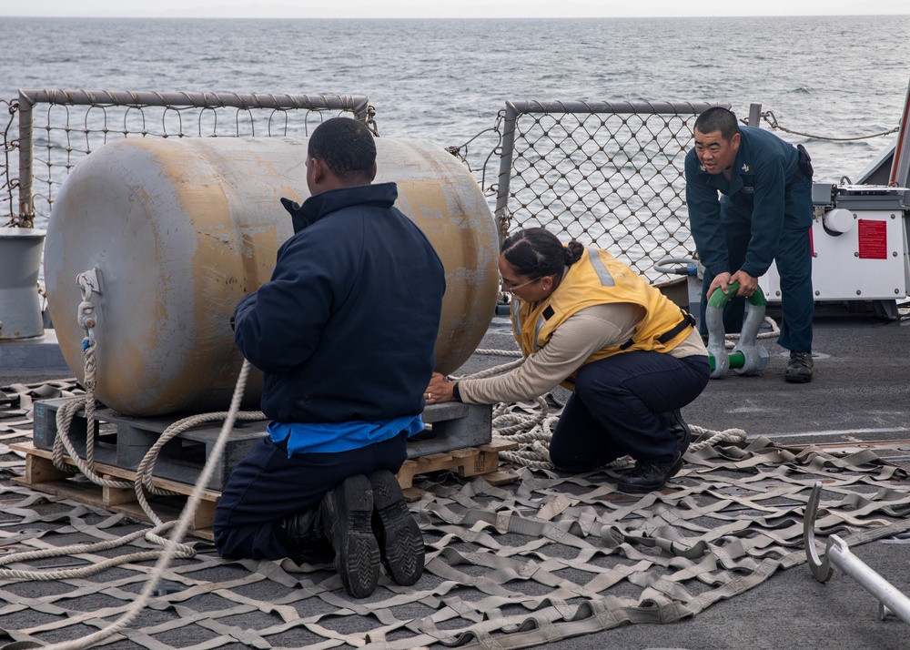 Sailors Conduct Flight Operations Aboard USS John Finn (DDG 113)