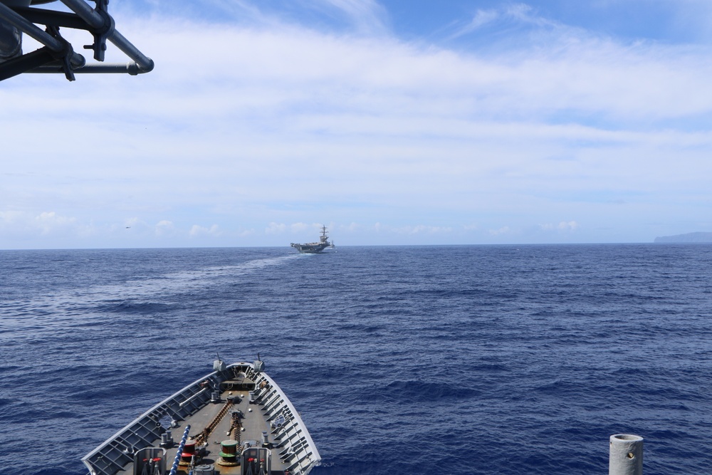 USS Princeton (CG 59) Conducts Simulated Strait Transit