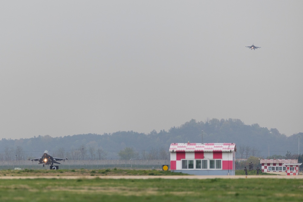 8th Fighter Wing F-16s Land at Gwangju Air Base for Korea Flying Training 2023