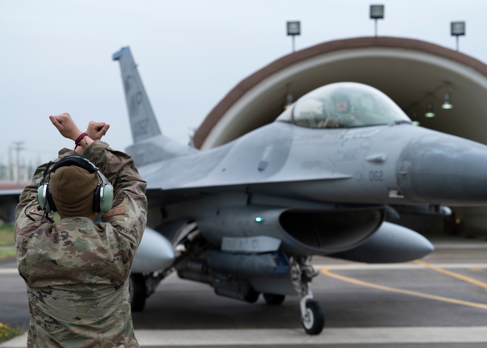 8th Fighter Wing F-16s arrive for Korea Flying Training 2023