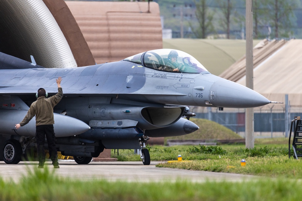 8th Fighter Wing arrives at Gwangju Air Base for Korea Flying Training 23