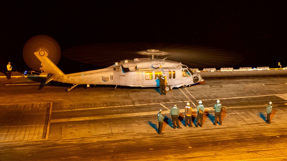 USS Carl Vinson (CVN 70) Conducts Flight Operations at Night