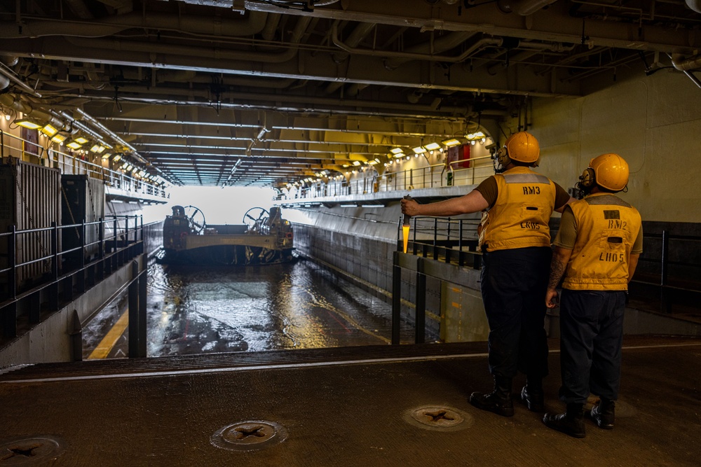 LCAC Inbound