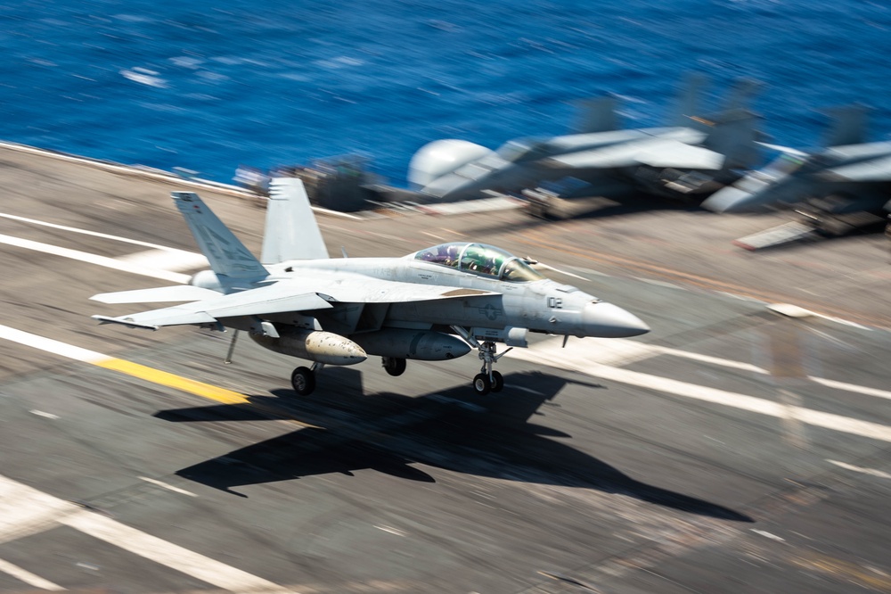 USS Carl Vinson (CVN70) Conducts Flight Operations