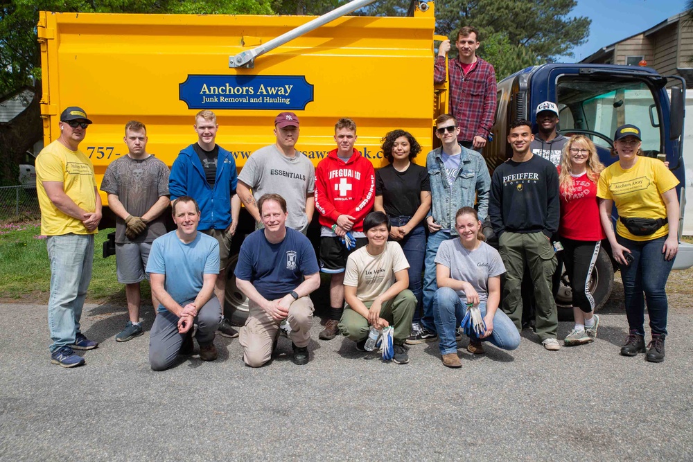 Marines Volunteer for Veteran Yard Cleanup
