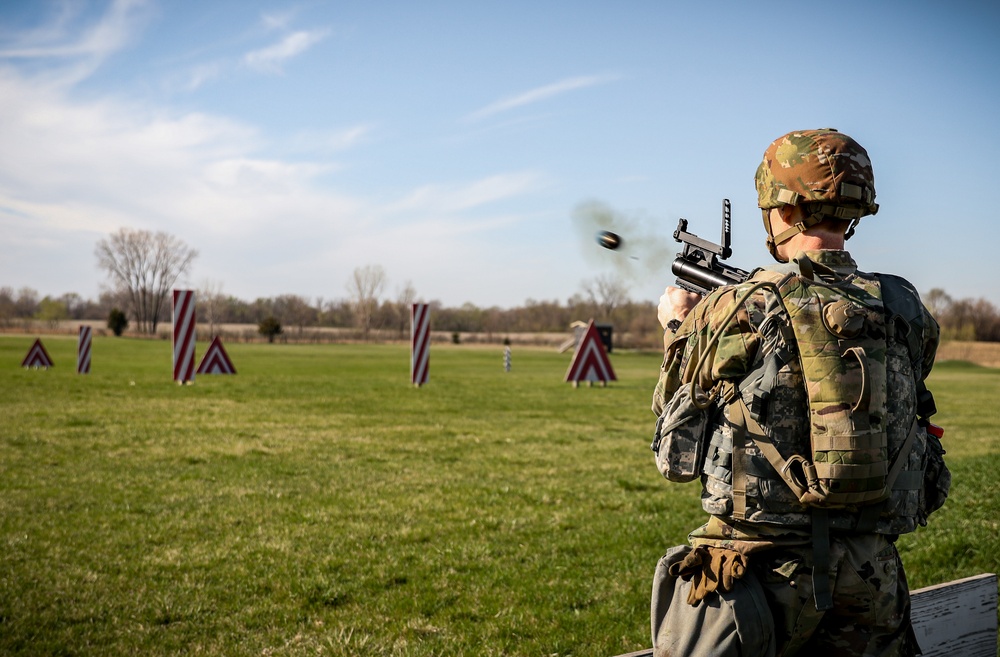 Iowa Best Warrior competitor fires grenade launcher