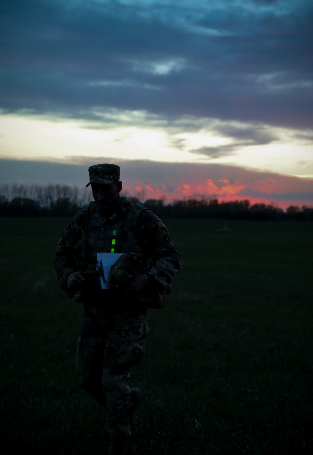 Iowa Best Warrior competitor conducts night land navigation