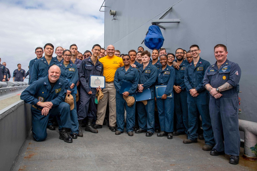 Rear Adm. Dennis Velez Visits USS Leyte Gulf (CG 55)