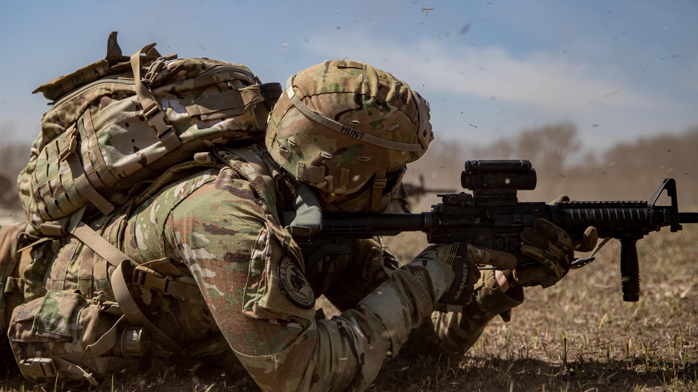 Task Force Tomahawk conducts air assault training