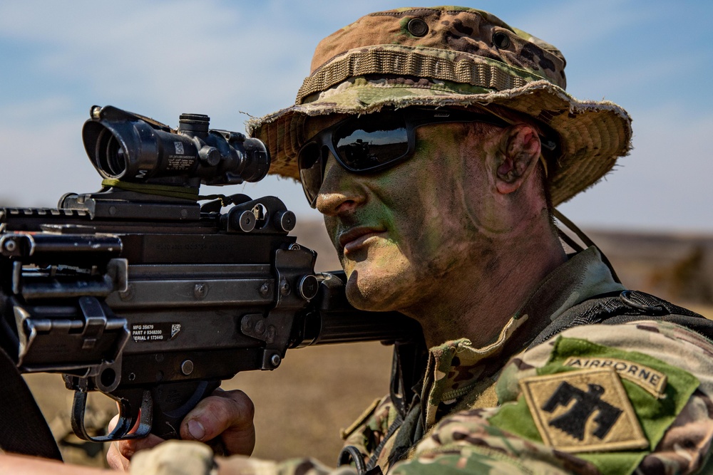 Task Force Tomahawk conducts air assault training