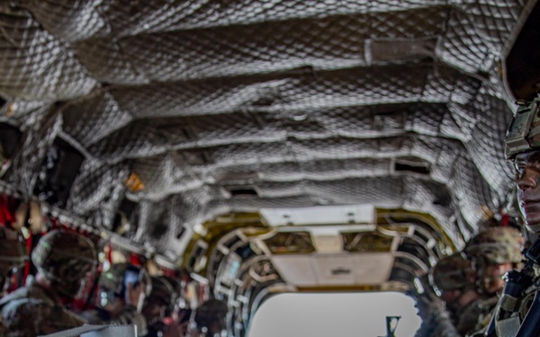 Task Force Tomahawk conducts air assault training