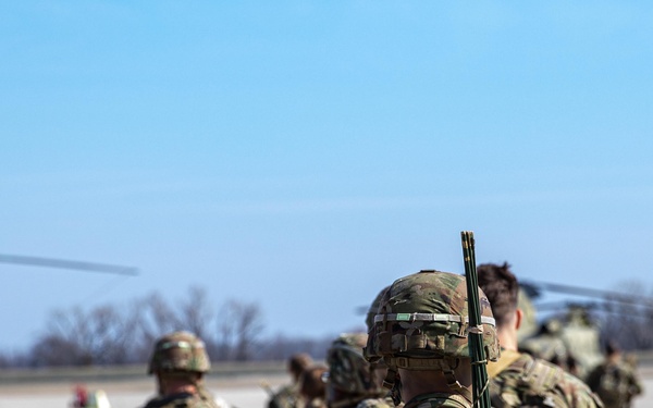 Task Force Tomahawk conducts air assault training