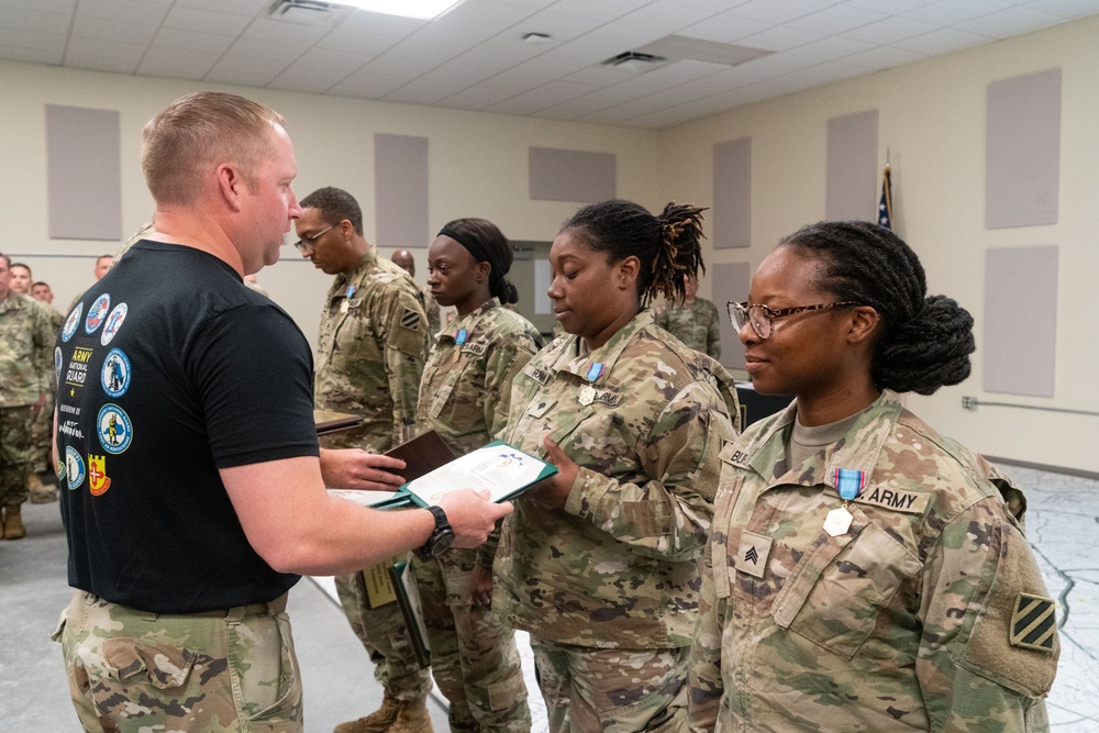 148th BSB Culinary Specialist Receives Georgia Achievement Medal