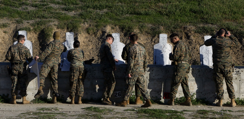 I MEF Marines conduct Pistol Qualification