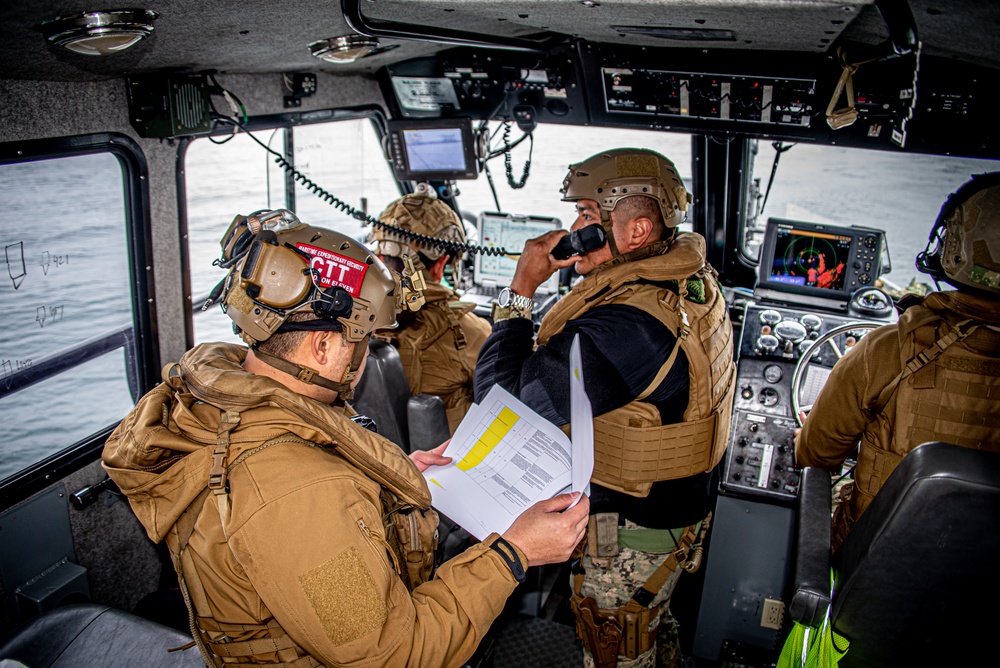 MSRON 11 and USCG PSU 311 Conduct Maritime Security Exercise in Long Beach Harbor