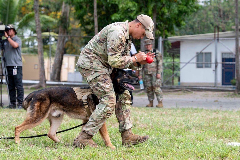 USAF and PAF Military Working Dog Demonstration