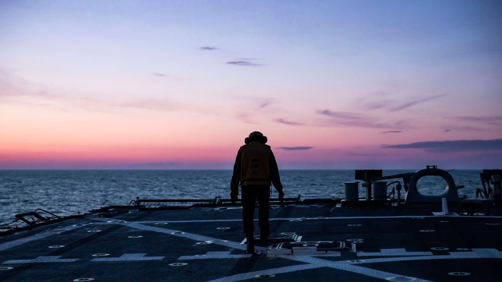 USS Porter Conducts Flight Operations